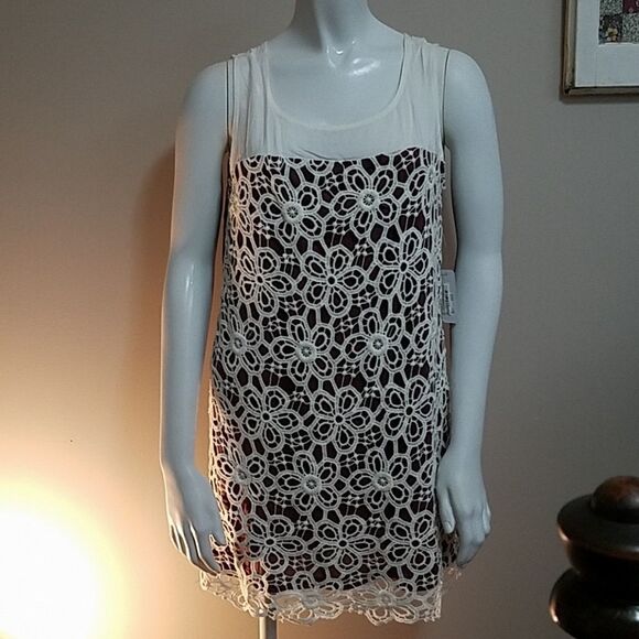 NWT Charming Charlie Purple & Cream Floral Dress S - Picture 2 of 5